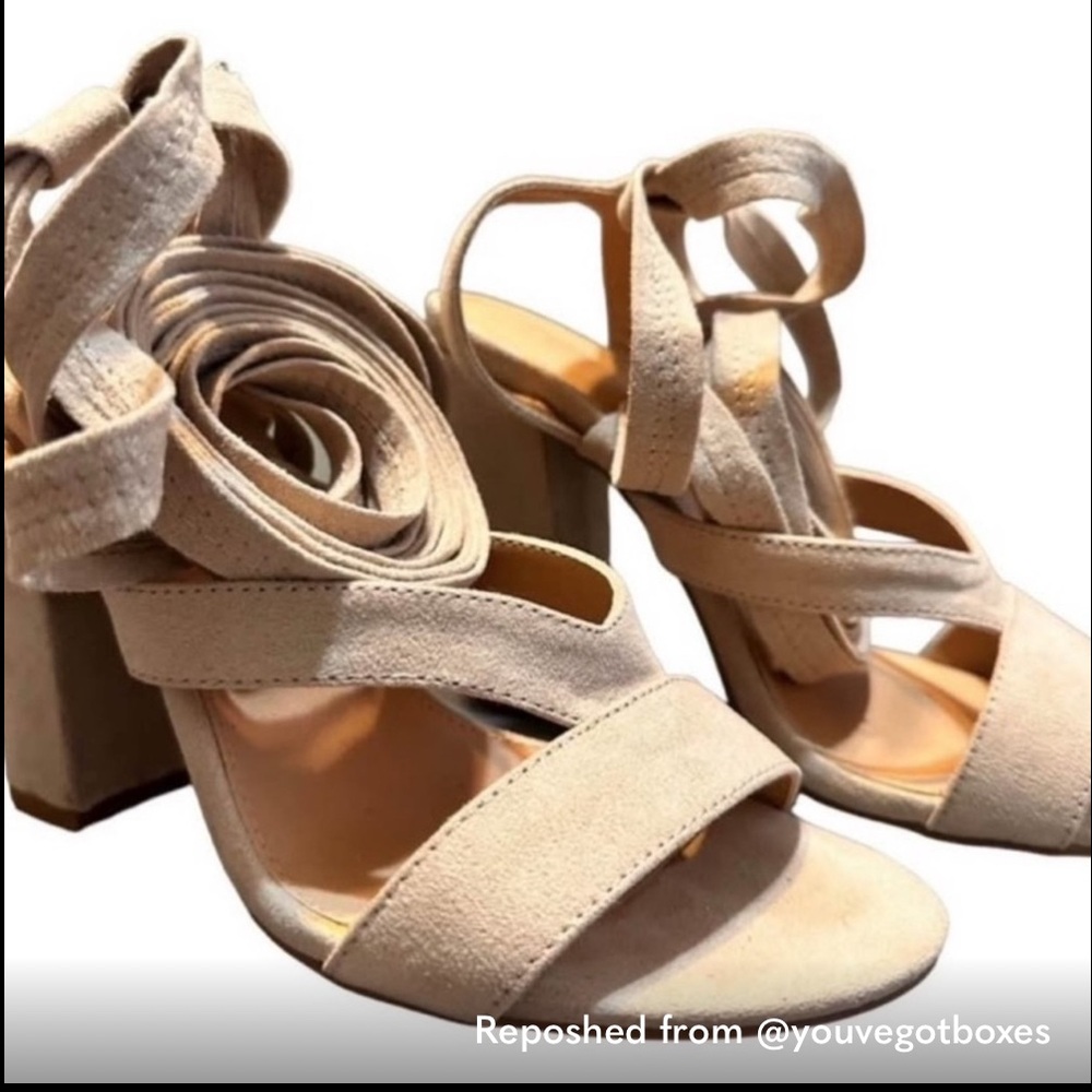 Bundle of 2 Heels size 7